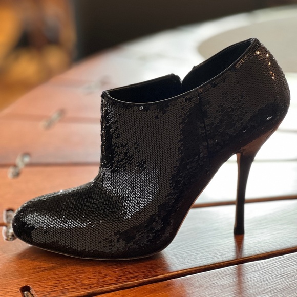 Gucci Black Sequin Ankle Booties Size 36 - Picture 8 of 8